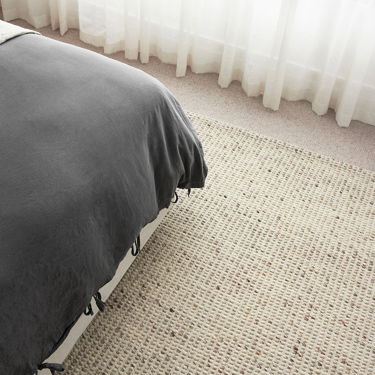 Elara Pebble Rug