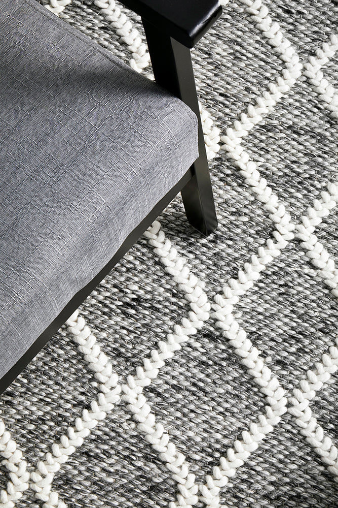 Bloom Grey Rug