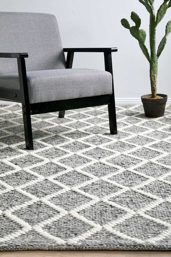 Bloom Grey Rug